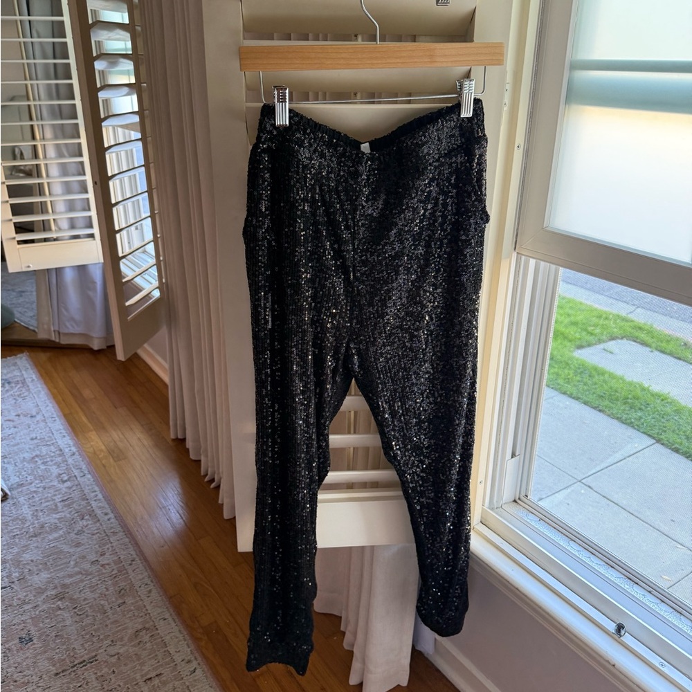 BB Dakota by Steve Madden Black Sequin Joggers